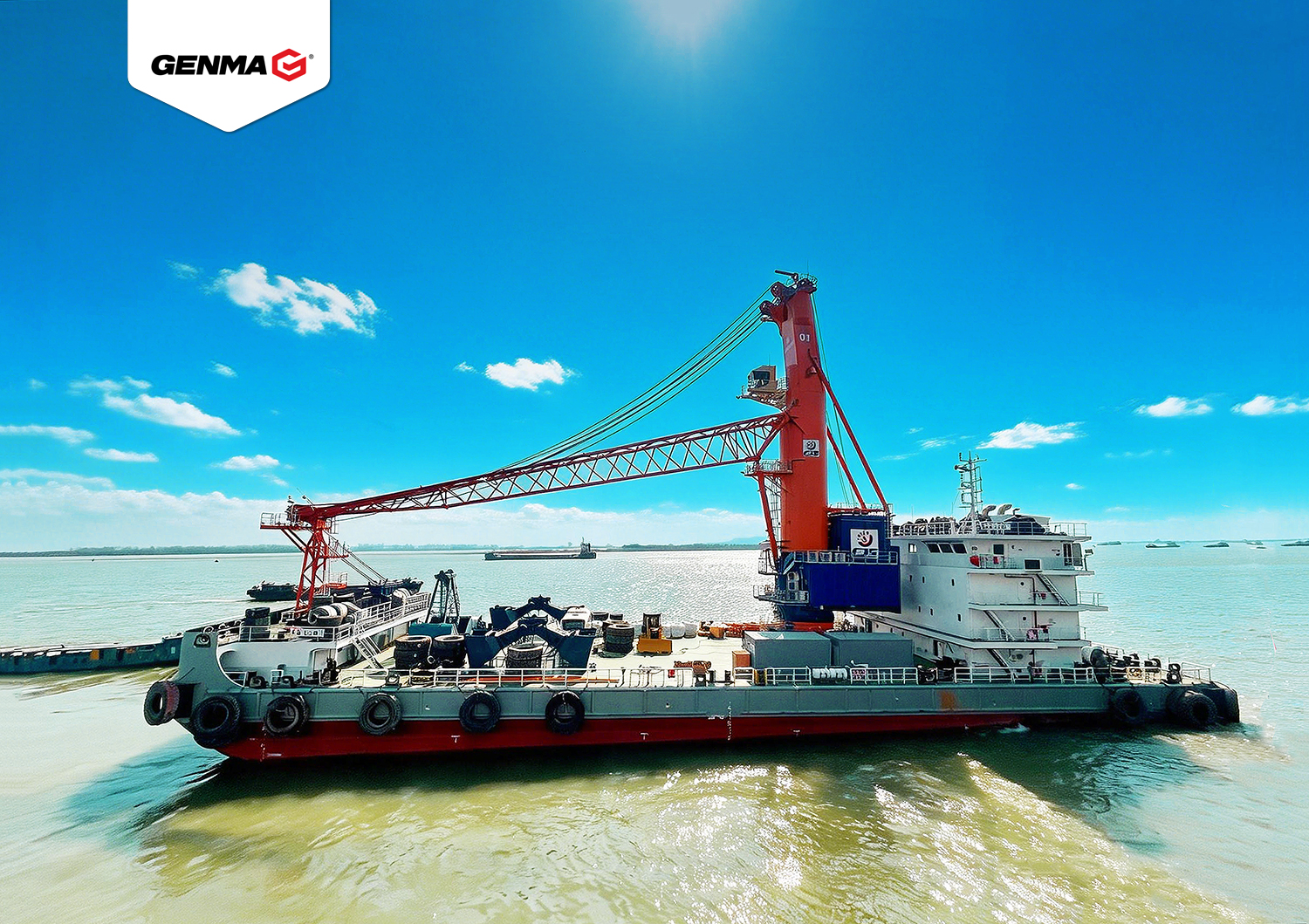 GENMA連續交付三臺過駁吊(圖1) GENMA連續交付三臺過駁吊(圖1)